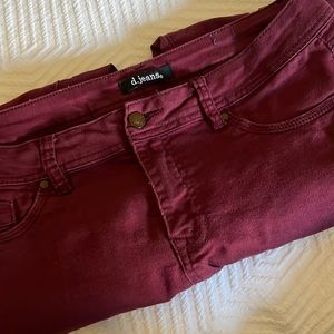 D. Jeans Maroon Jeans